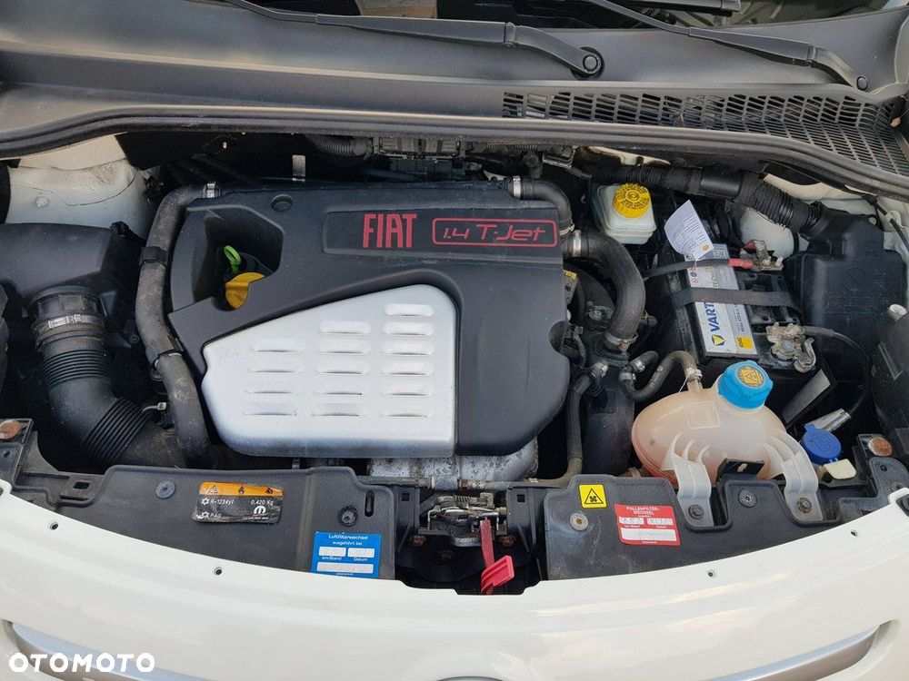 Fiat 500L 1.4 16V T-Jet Trekking - 19