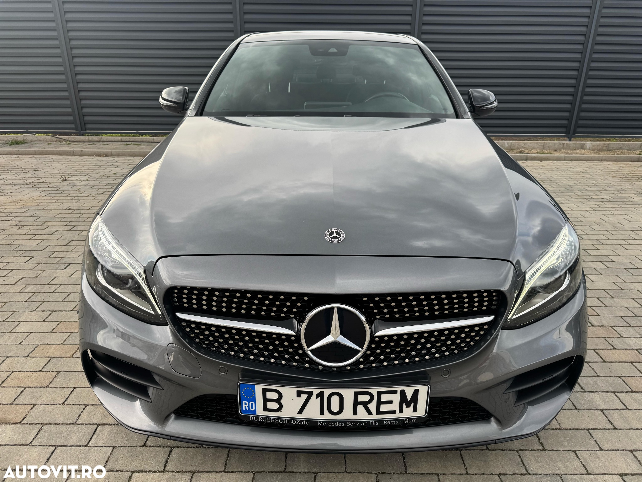 Mercedes-Benz C 220 d 4Matic 9G-TRONIC AMG Line - 12