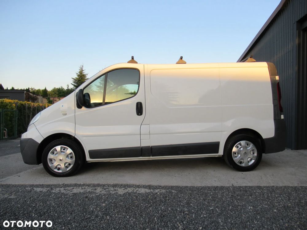Renault TRAFIC - 5