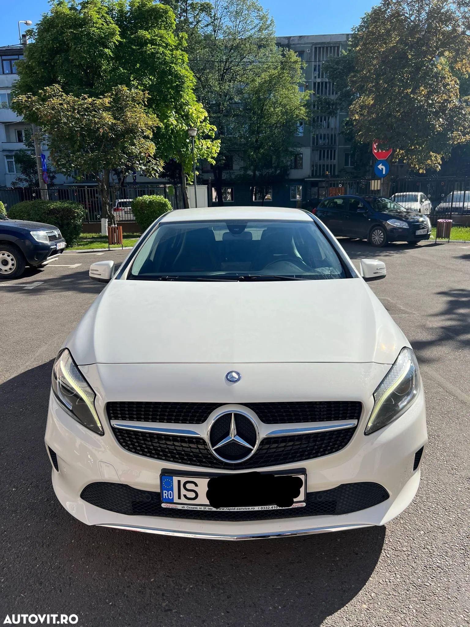 Mercedes-Benz A - 1