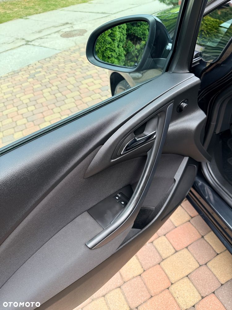 Opel Astra 1.4 Turbo Active - 17