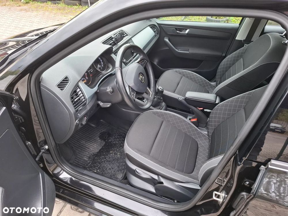 Skoda Fabia 1.0 Ambition - 19