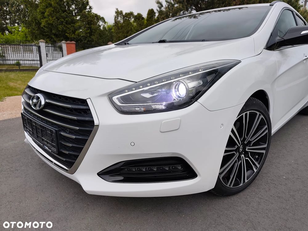 Hyundai i40 Kombi blue 1.7 CRDi DCT Premium - 39