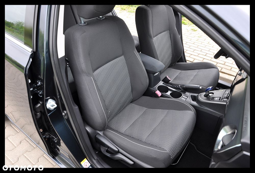 Toyota Auris - 21