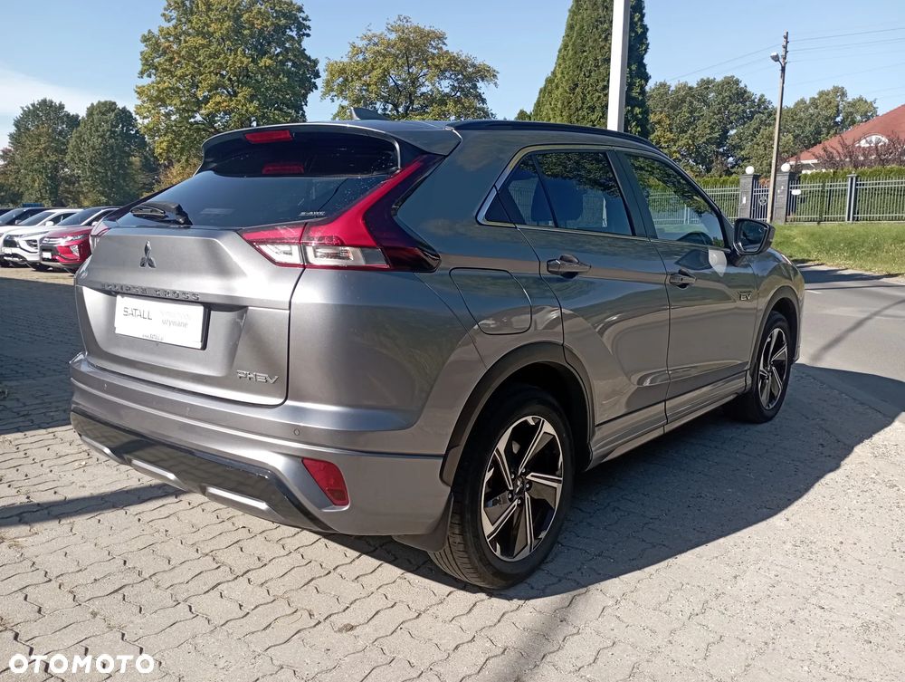 Mitsubishi Eclipse Cross 2.4 PHEV Instyle Plus - 24