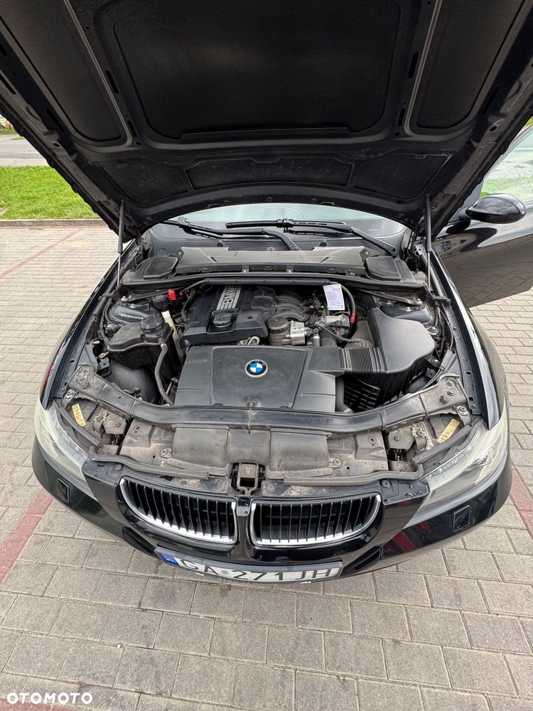 BMW Seria 3 - 12