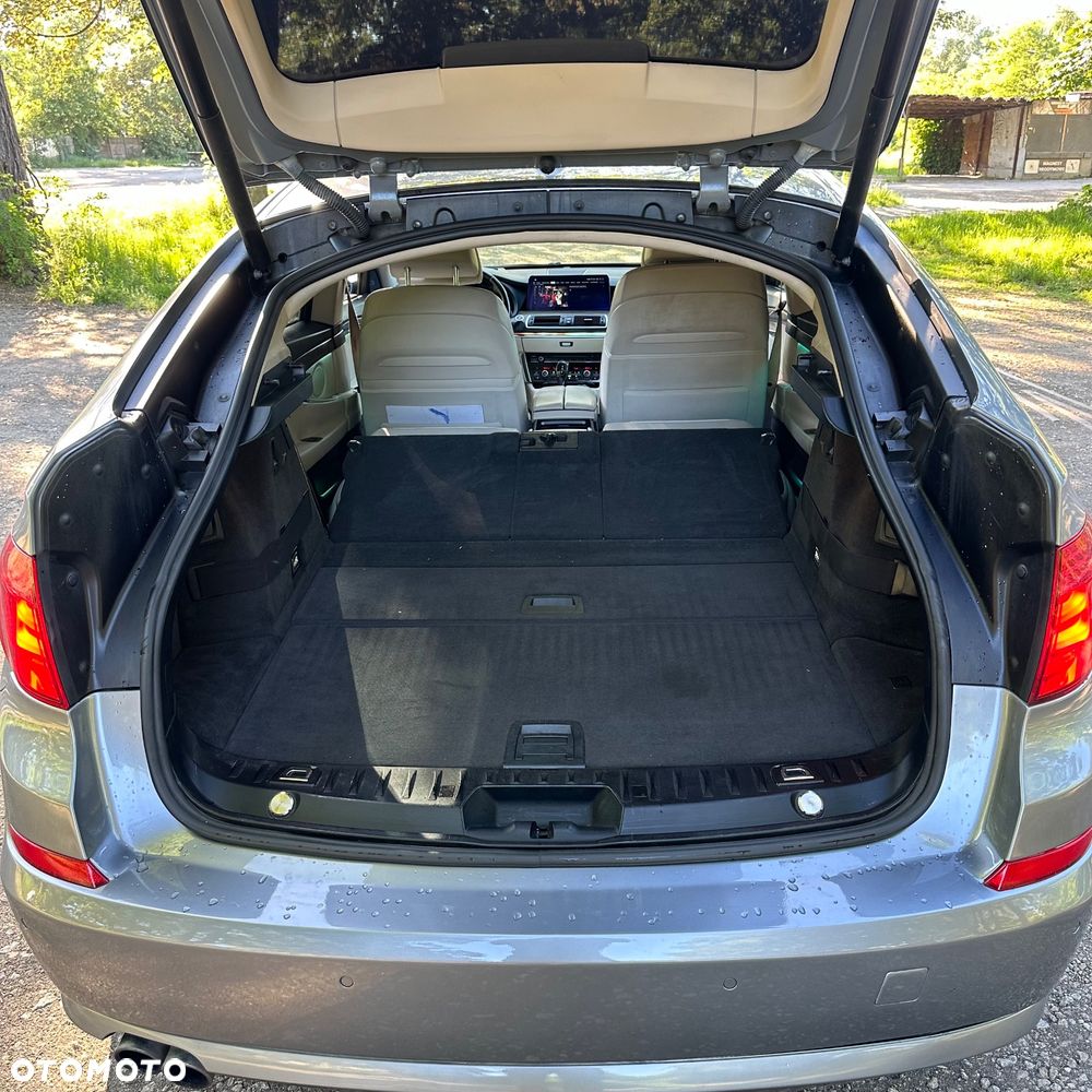 BMW Seria 5 - 25