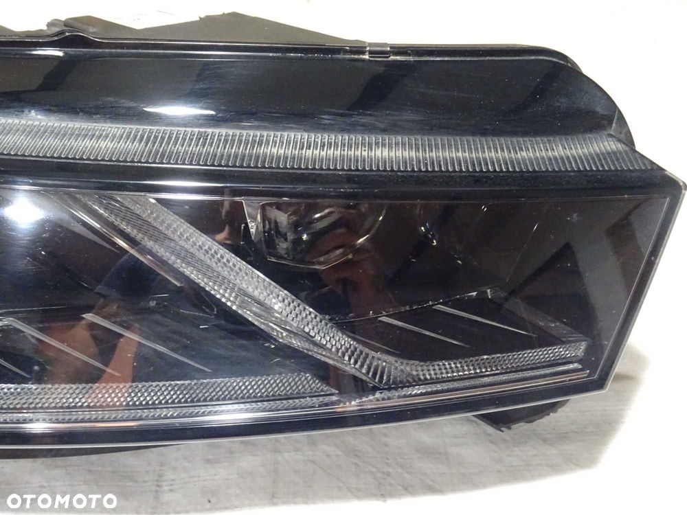 lampa przód przednia prawa skoda octavia iv 4 full led 5e4,941016a - 2