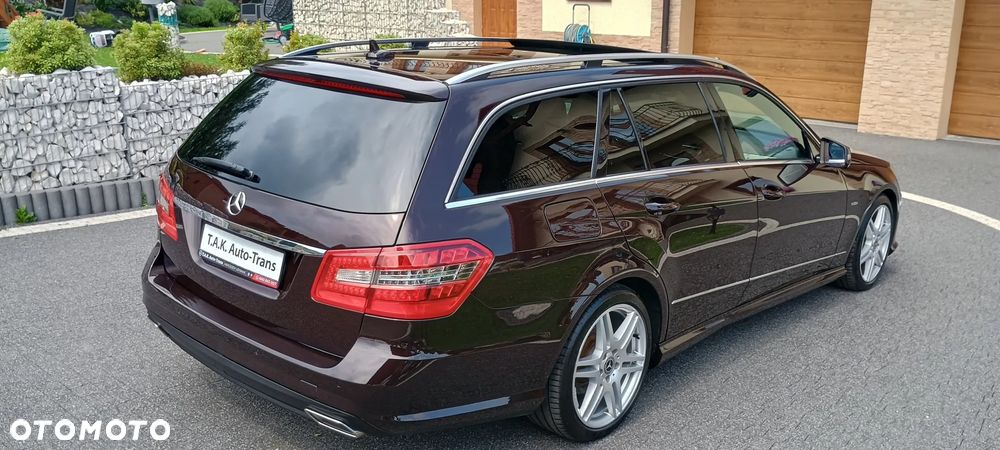 Mercedes-Benz Klasa E 300 CDI DPF BlueEFFICIENCY 7G-TRONIC Avantgarde - 6
