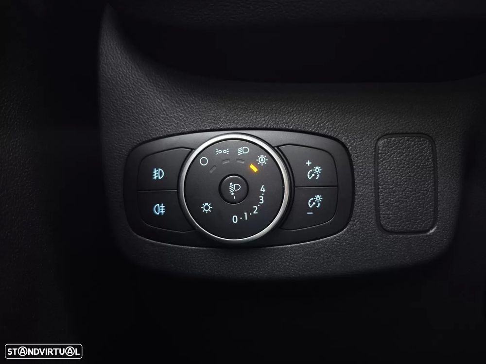 Ford Puma 1.0 EcoBoost Hybrid ST-LINE X DESIGN - 29