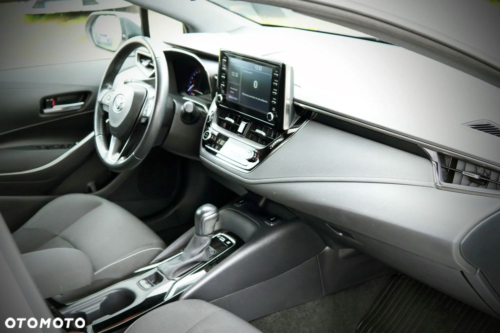 Toyota Corolla 1.8 Hybrid Comfort - 27