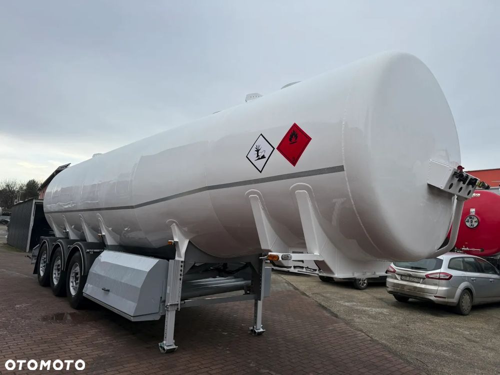 Inny Willig do paliwa, 5 komór, ADR, świeżo po dozorach - 3