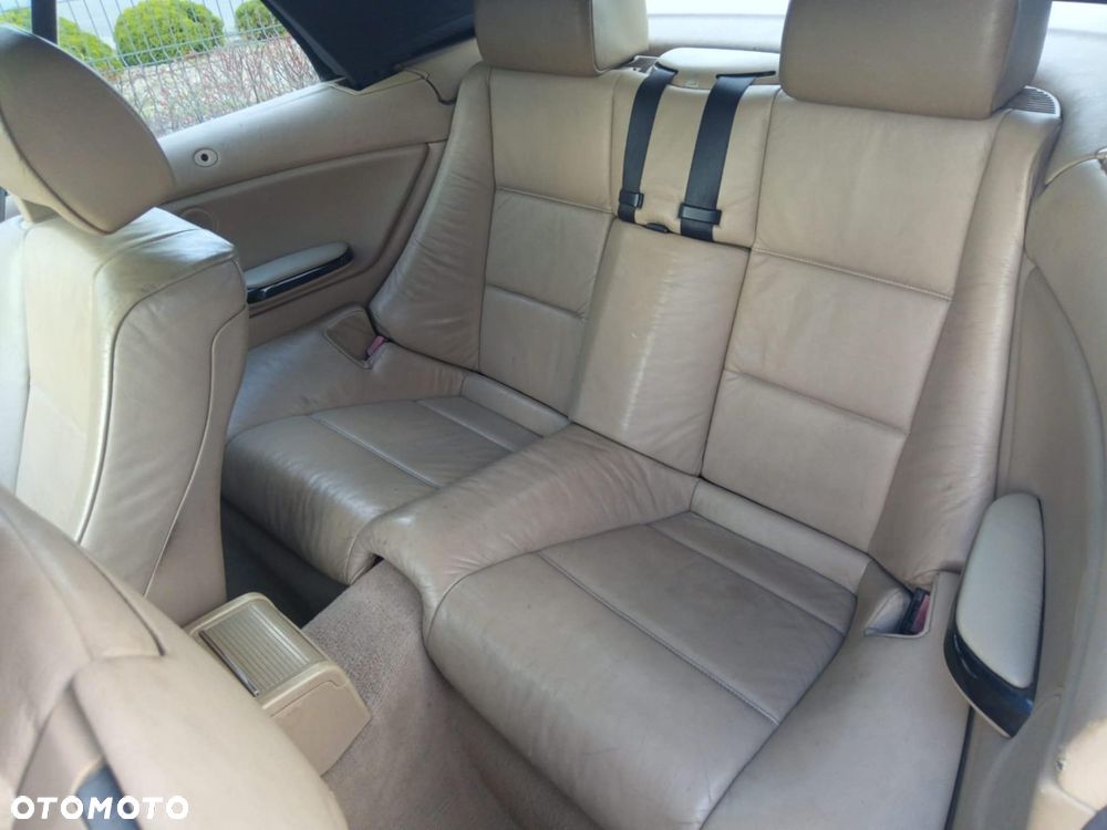 BMW Seria 3 323Ci - 7