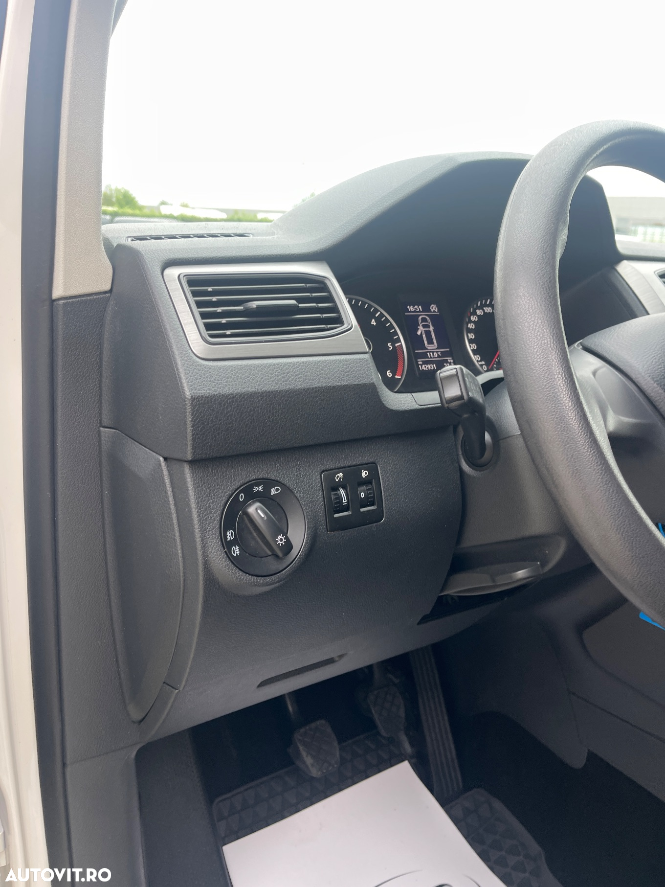 Volkswagen Caddy 2.0 TDI (7-Si.) Maxi Trendline - 31