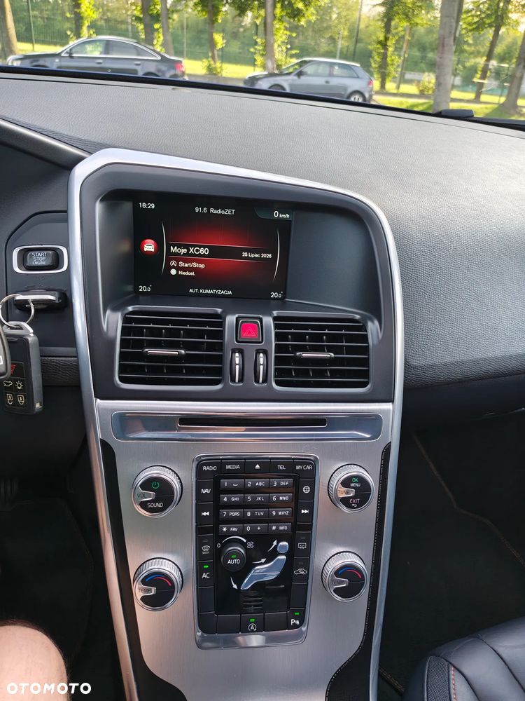Volvo XC 60 D3 Ocean Race - 33