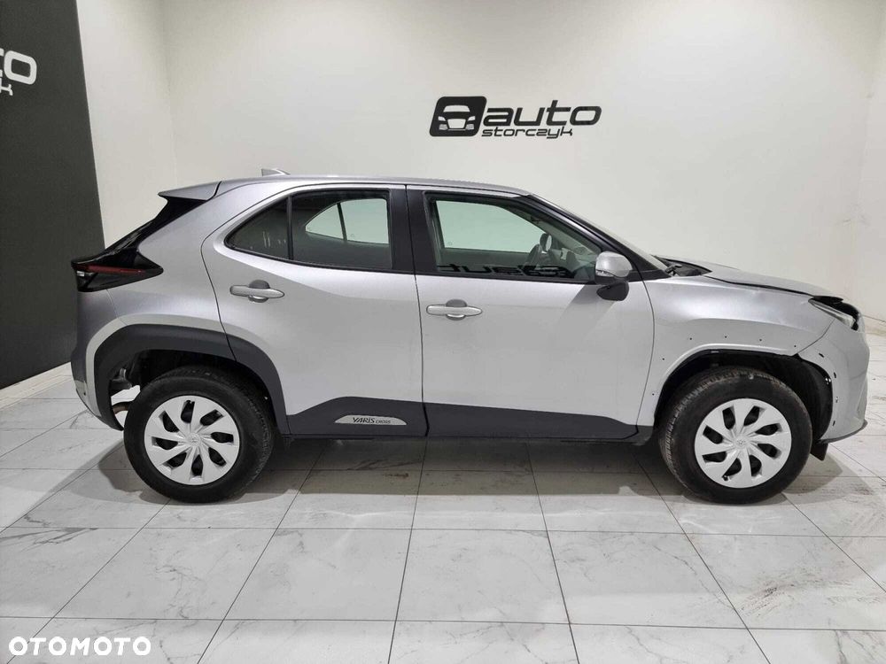Toyota Yaris Cross - 4