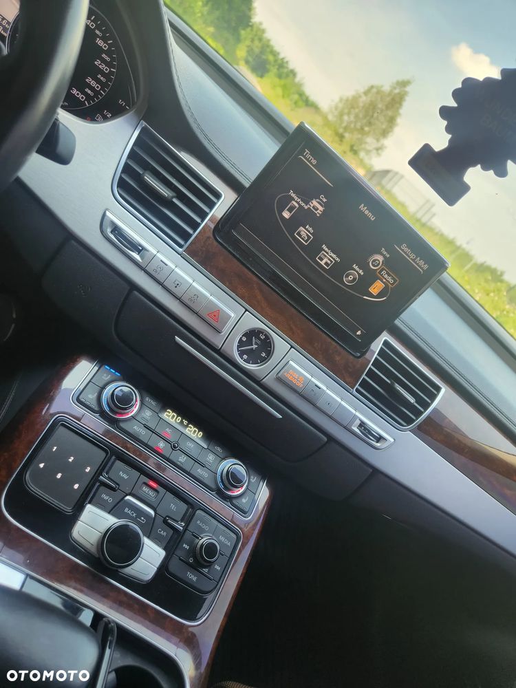 Audi A8 - 34