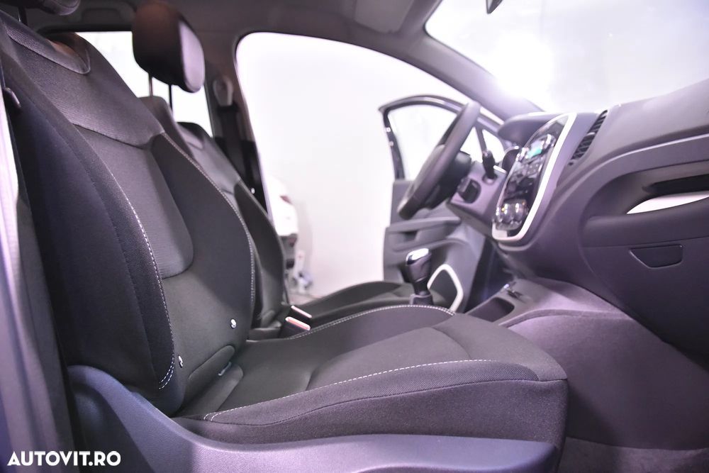 Renault Captur - 11