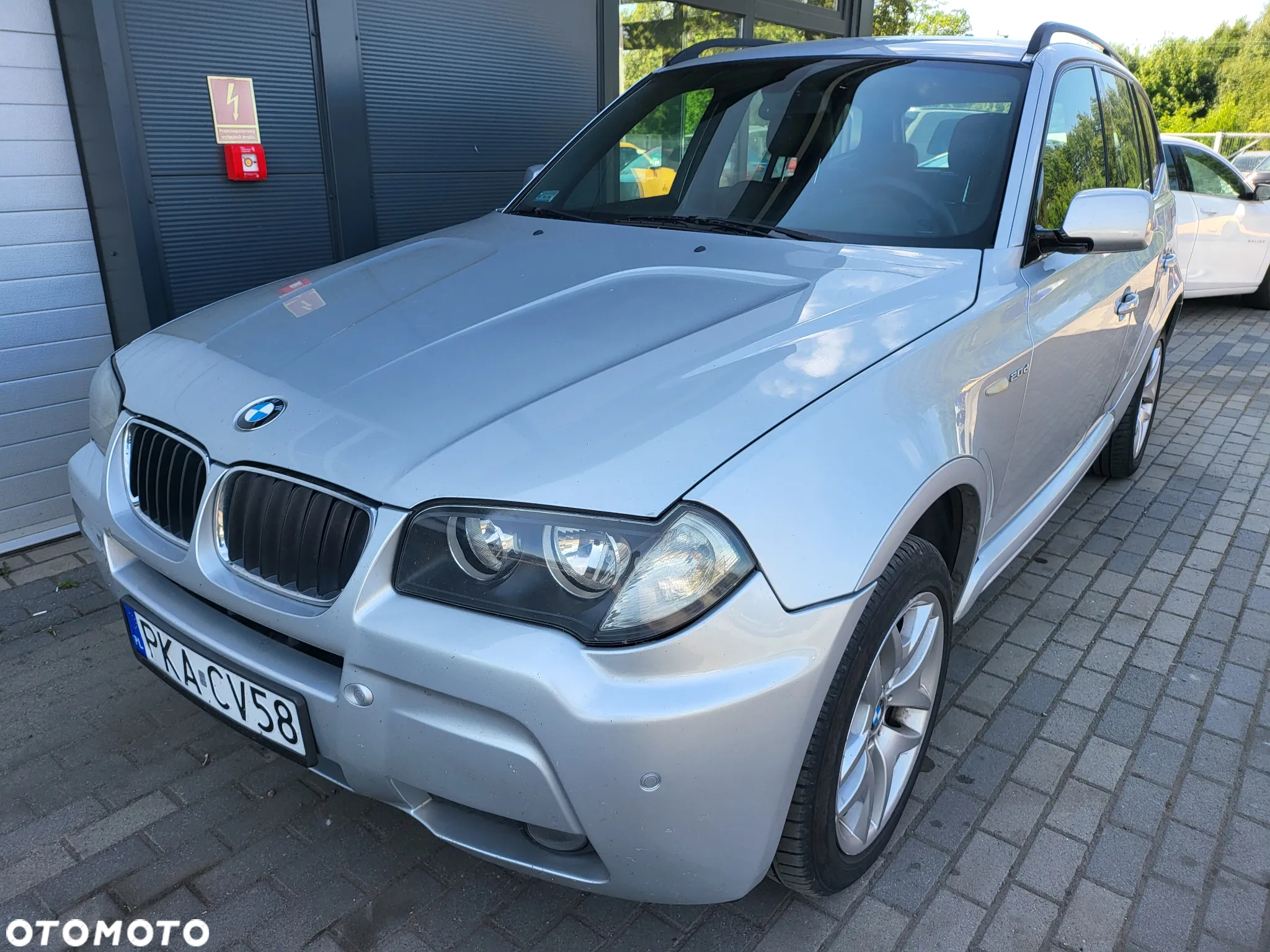 BMW X3 2.0d - 12