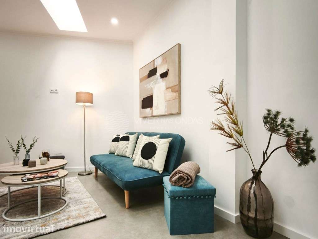 Apartamento T3 totalmente remodelado em Benfica. - Grande imagem: 2/27