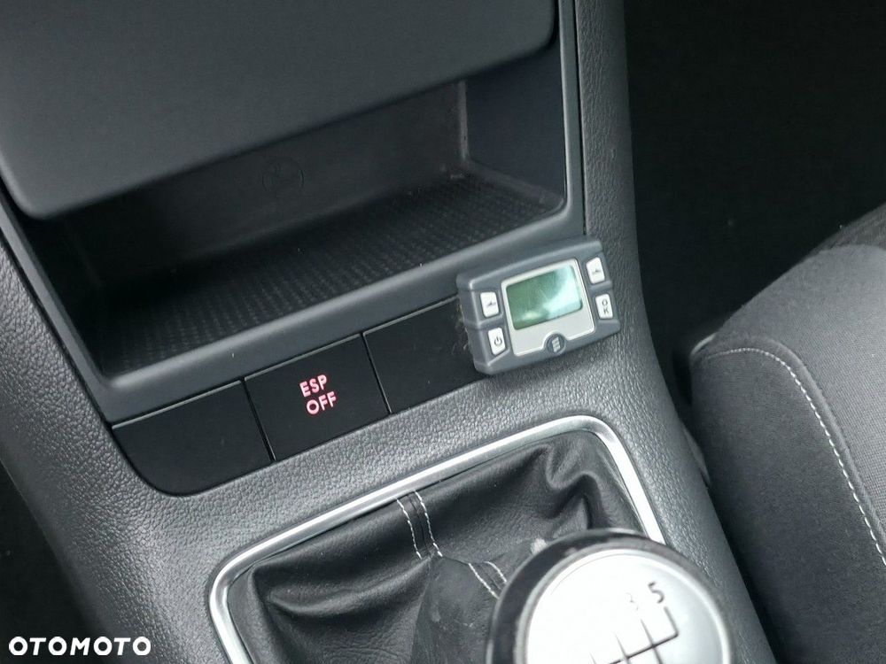 Volkswagen Golf Plus - 16