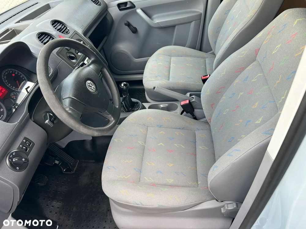Volkswagen Caddy - 21