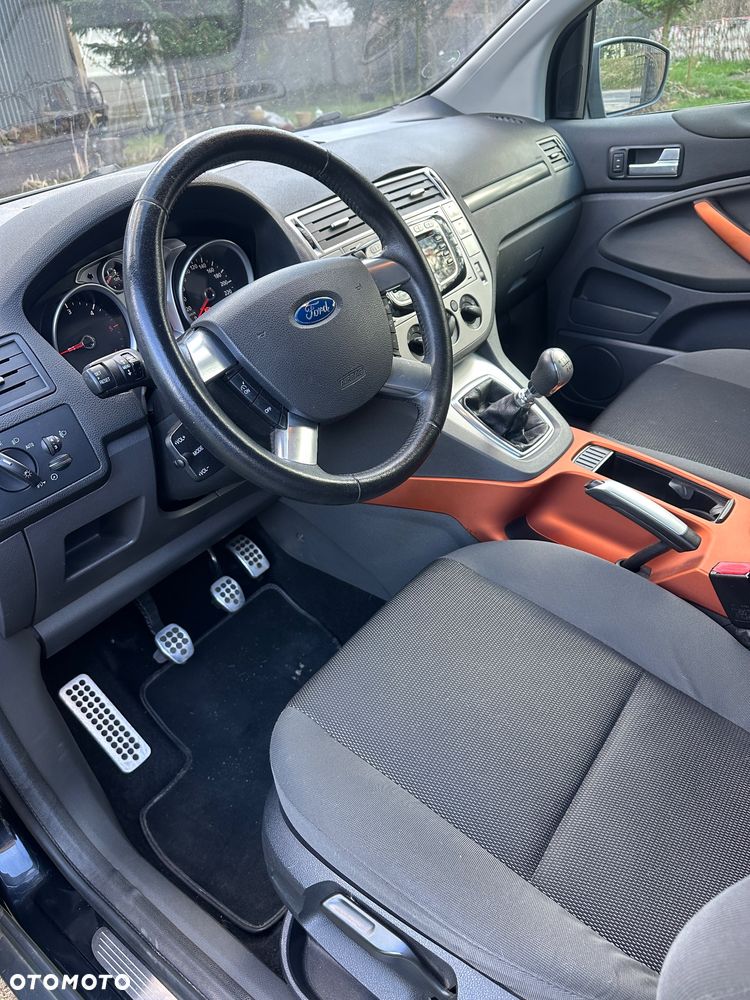 Ford Kuga 2.0 TDCi 4x4 Trend - 9