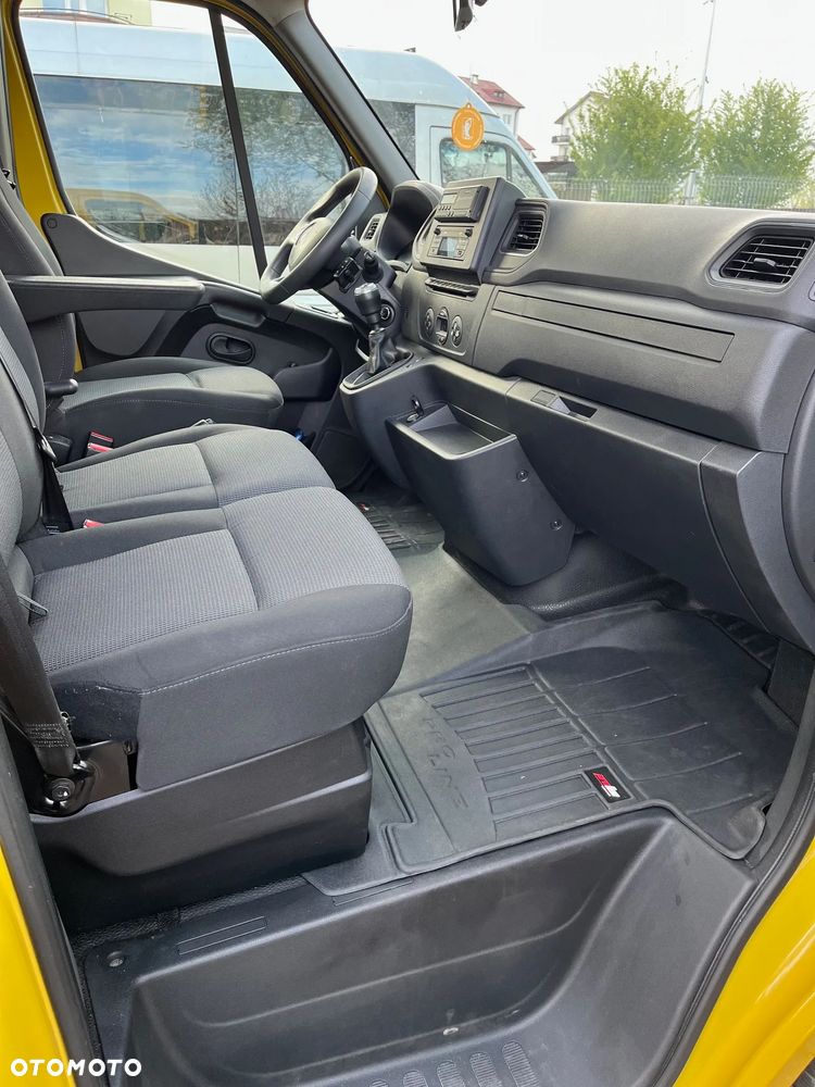 Renault Master - 11