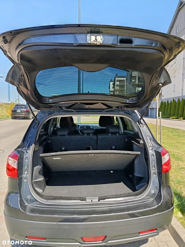 Suzuki SX4 S-Cross - 32