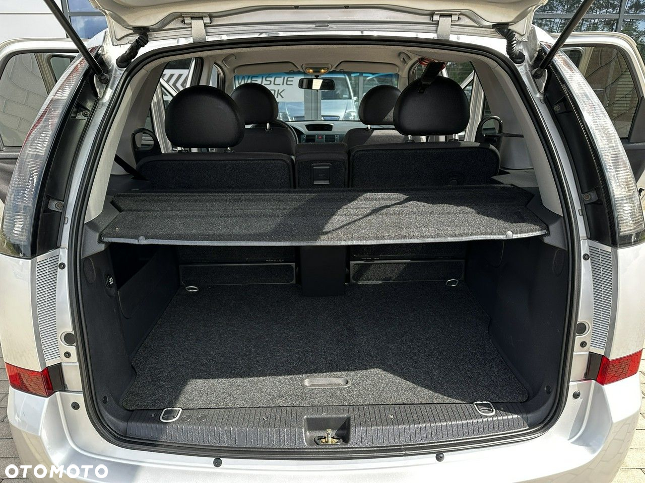 Opel Meriva 1.6 Enjoy - 25