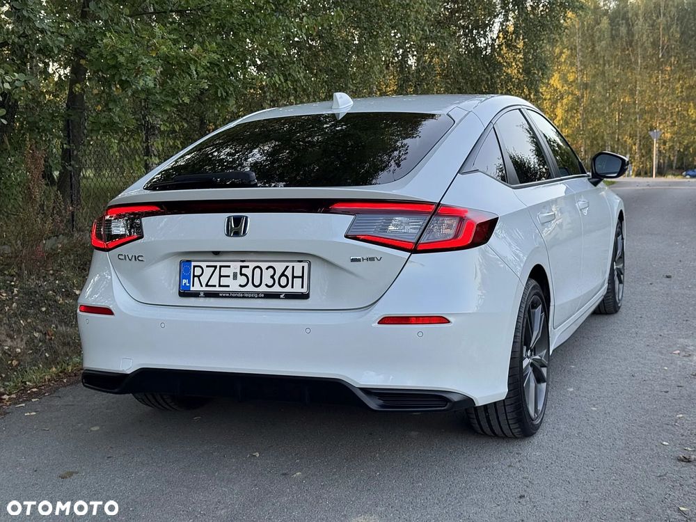 Honda Civic 2.0 i-MMD Hybrid Sport - 21