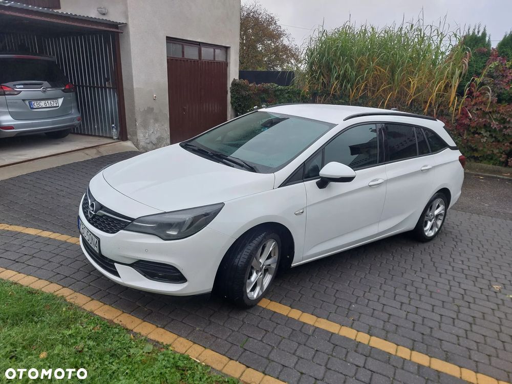 Opel Astra 1.5 D Start/Stop Business Elegance - 1