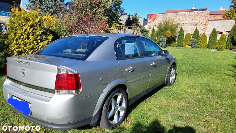 Opel Vectra 2004 photo 3