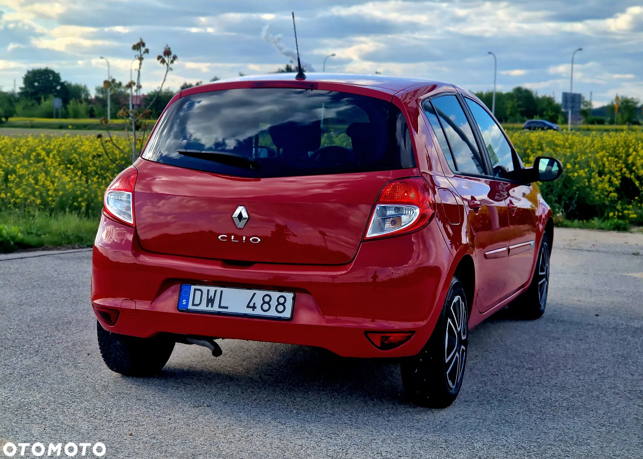 Renault Clio - 11