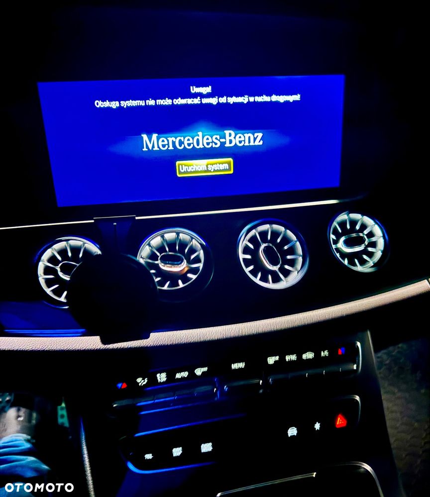 Mercedes-Benz Klasa E 300 9G-TRONIC AMG Line - 8