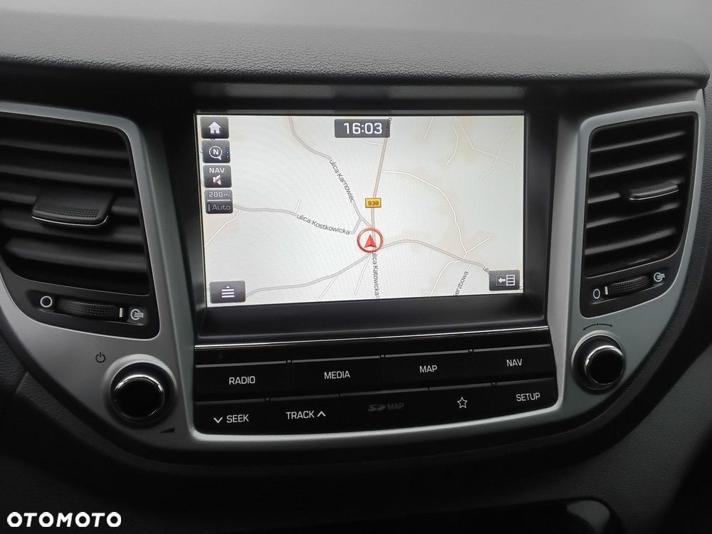 Hyundai Tucson 1.6 GDi Comfort 2WD - 19