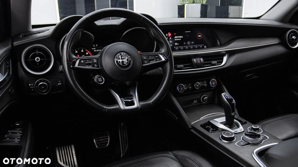 Alfa Romeo Stelvio 2.0 Turbo TI Q4 - 18