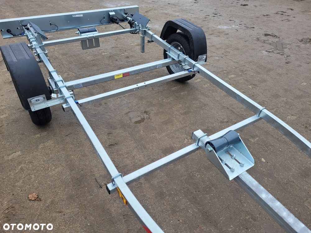 TEMARED Przyczepa B600 łódź do 5,8m DMC 750 kg lekka podłodziowa - 8