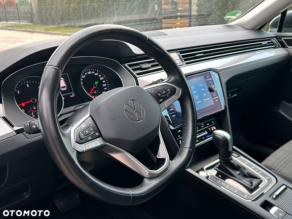 Volkswagen Passat 2.0 TDI SCR Comfortline DSG - 21