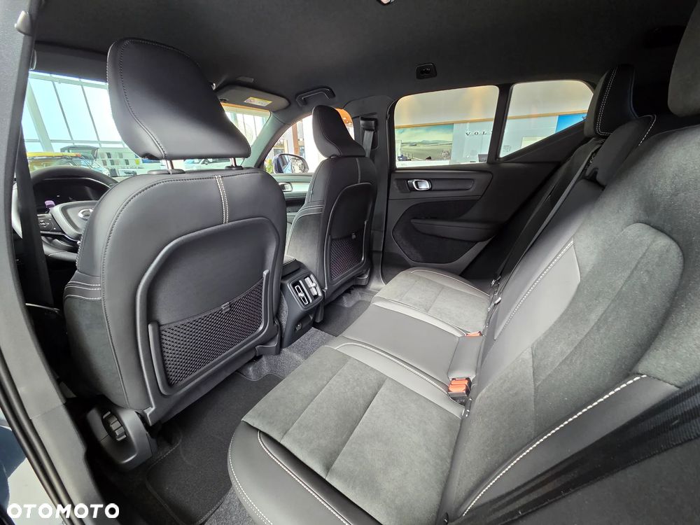 Volvo XC 40 B3 Core - 11