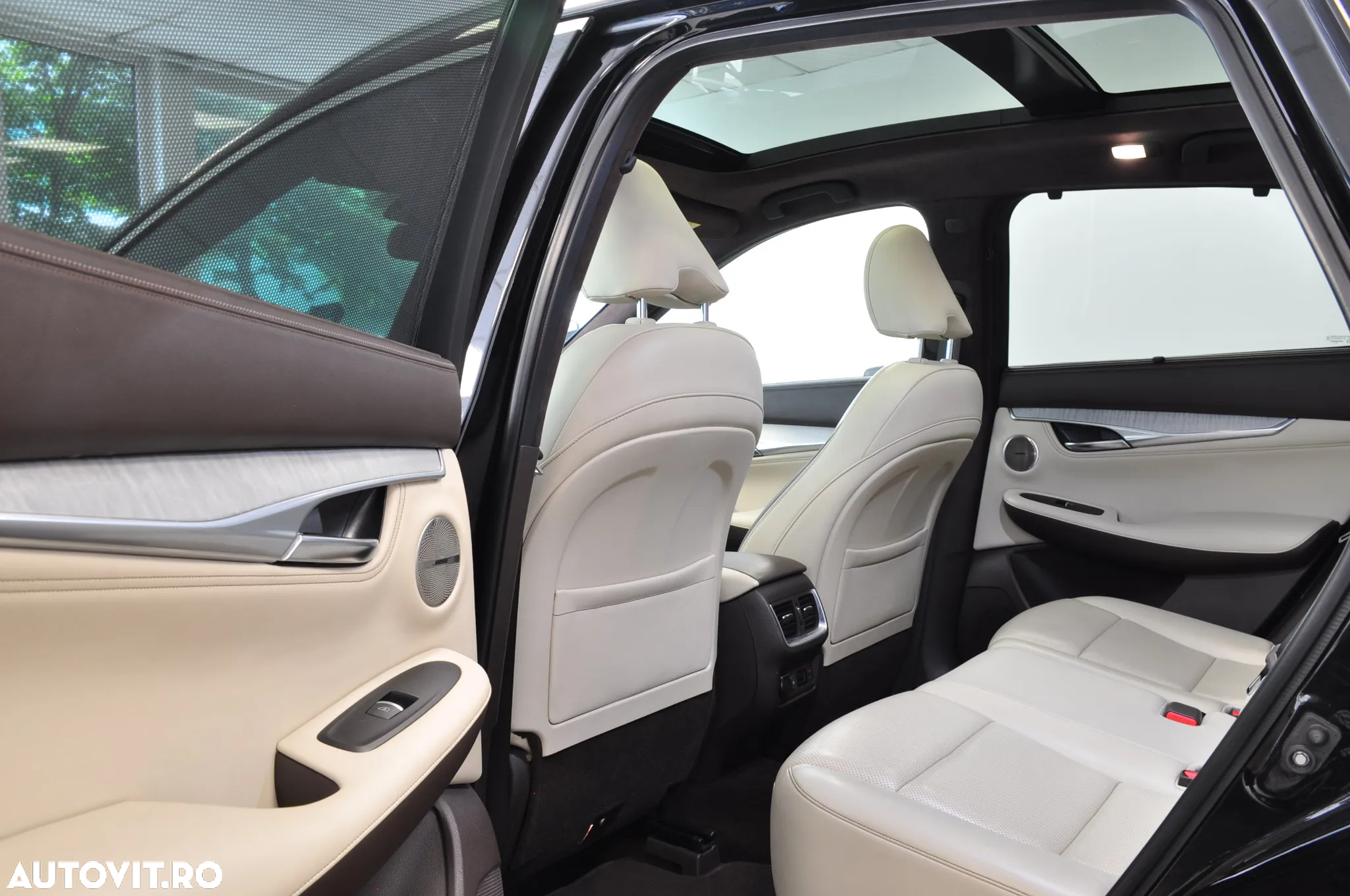 Infiniti QX50 - 7