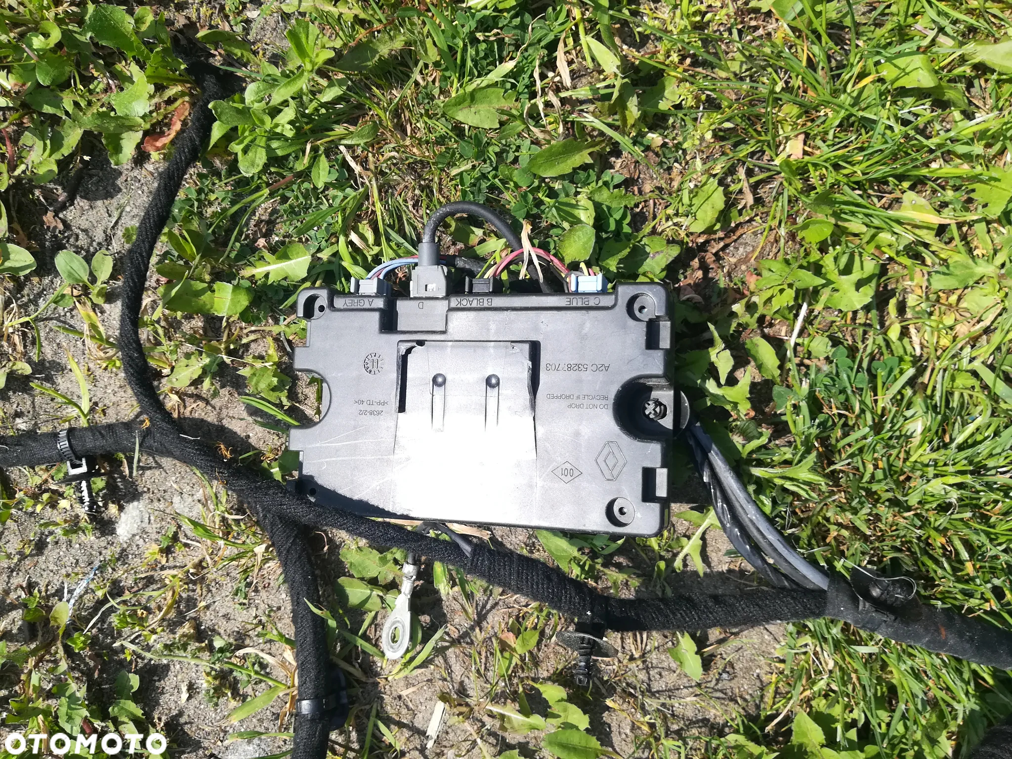 OBUDOWA FILTRA POWIETRZA, PRZEPŁYWOMIERZ, SZTYCA, SERWO HAMULCOWE RENAULT LAGUNA III - 12