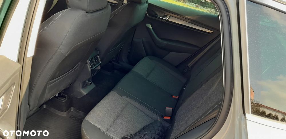 Skoda Karoq 1.5 TSI ACT Style DSG - 8