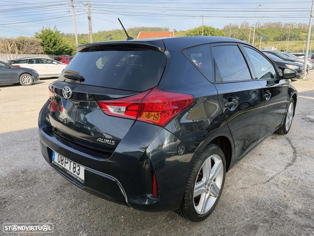 Toyota Auris 1.4 D-4D Exclusive - 8