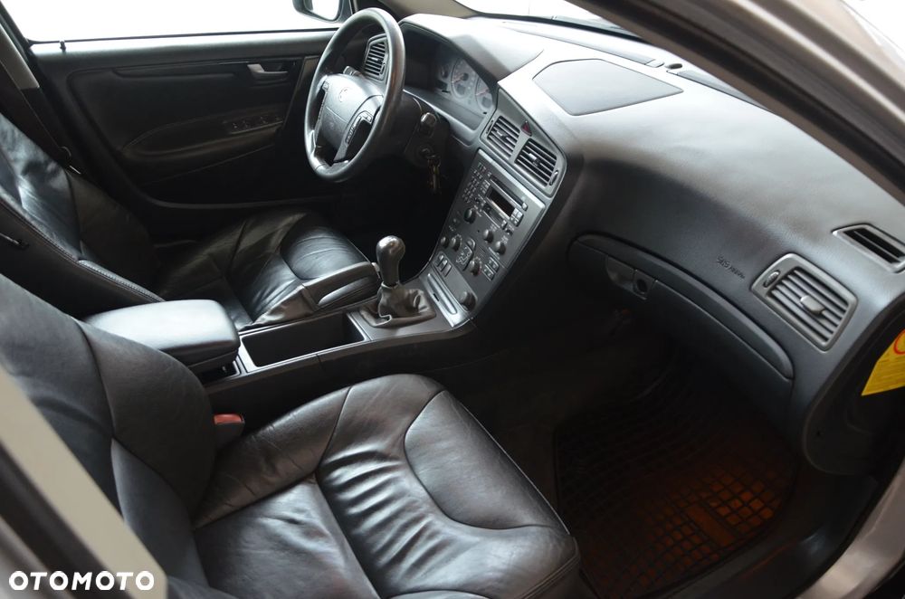 Volvo V70 - 33