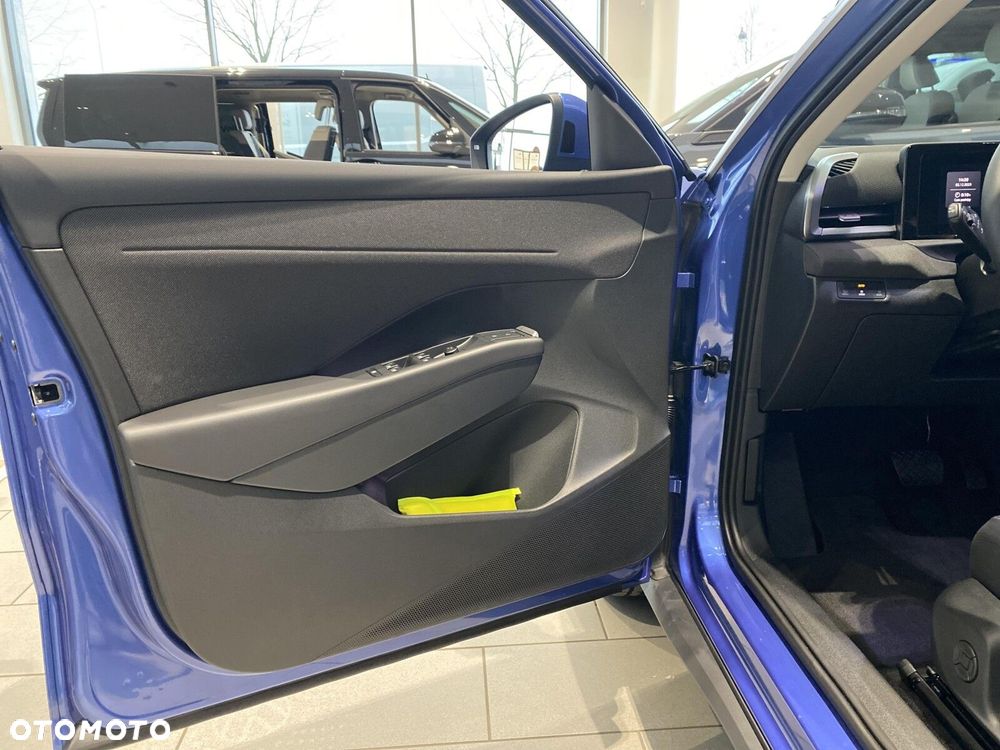 Volkswagen T-Roc - 10