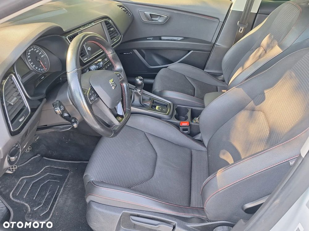 Seat Leon 2.0 TDI FR S&S EU6 - 27