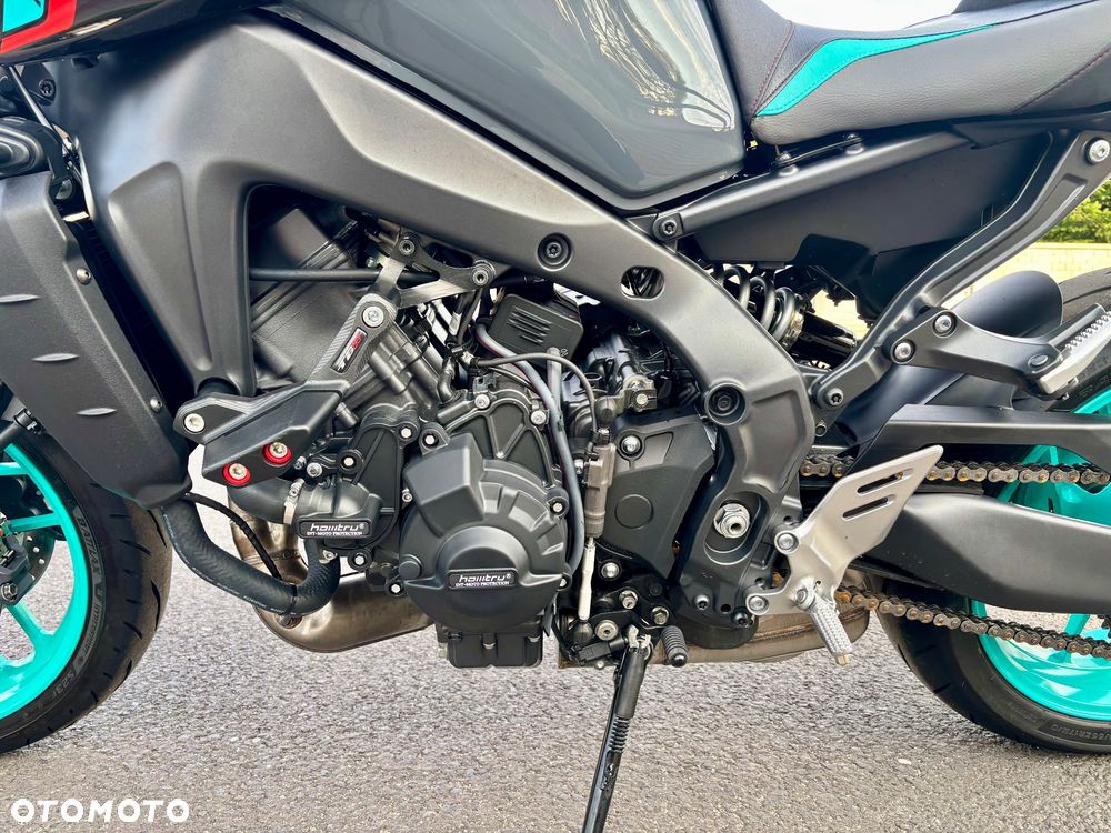 Yamaha MT - 27