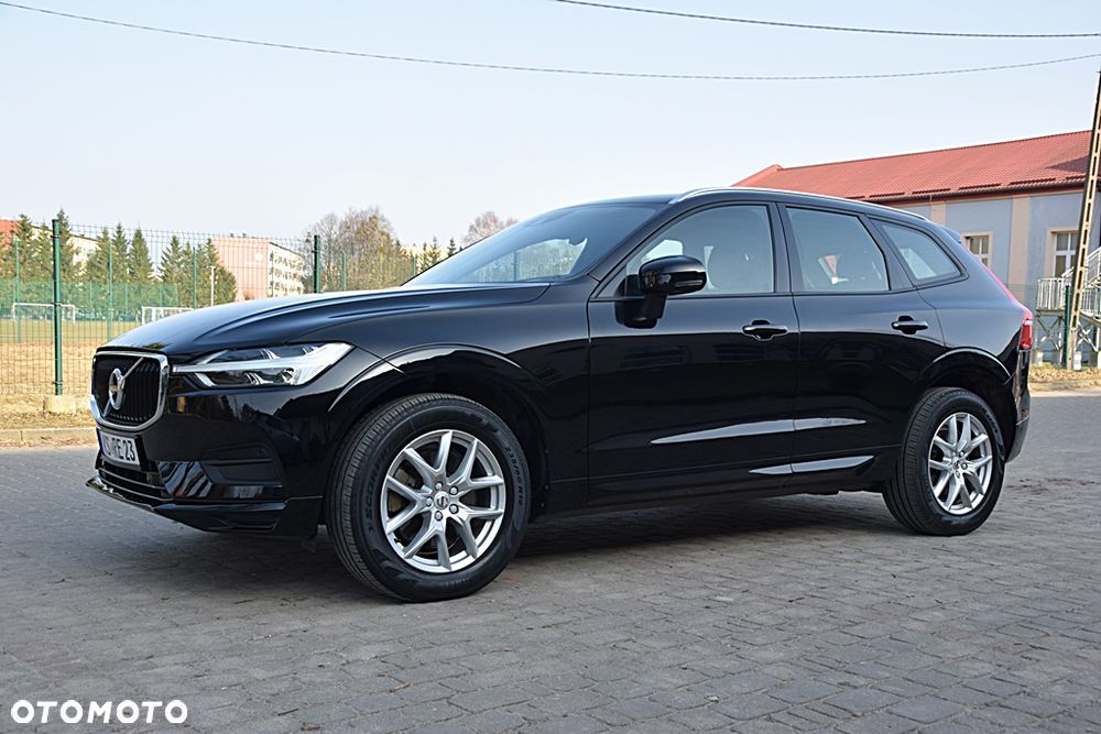 Volvo XC 60 B4 D AWD Geartronic Momentum - 8