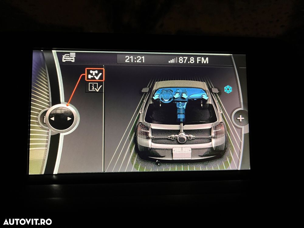 BMW Seria 1 120d Sport Line - 37